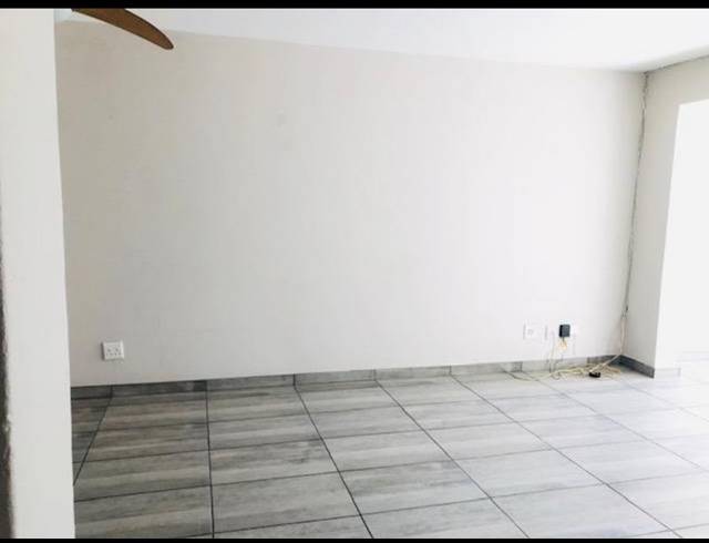 2 BEDROOM APARTMENT FOR SALE IN LAMBTON